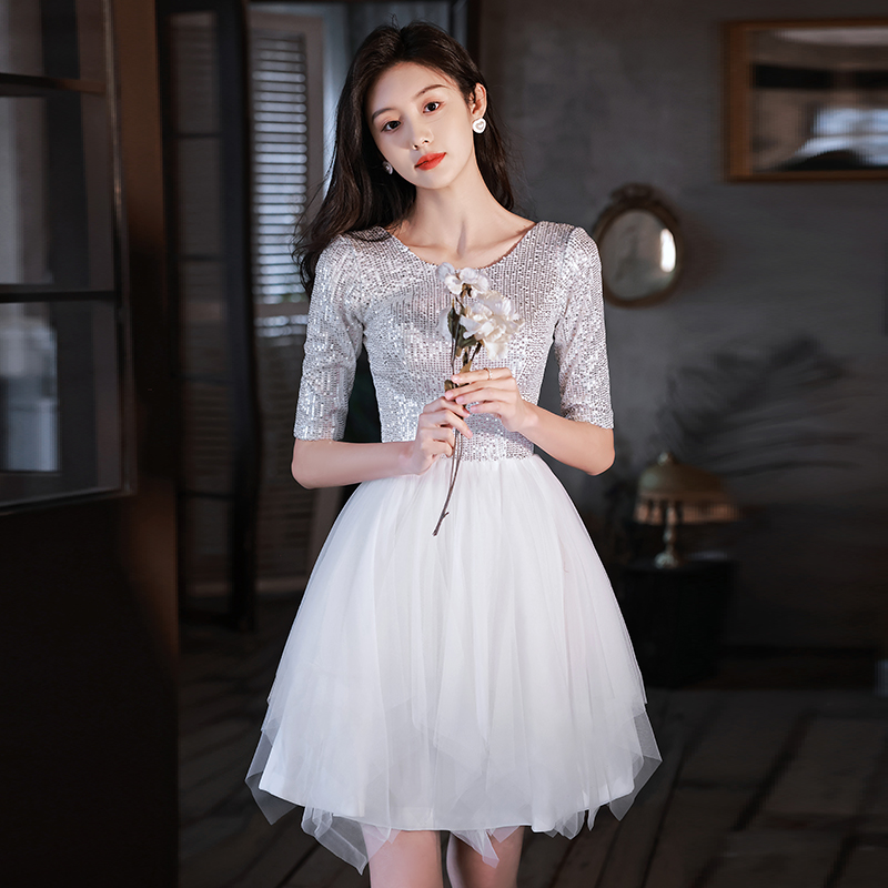 ชุดราตรี ชุดราตรีสวยหรู แบบ ทันสมัย Evening dress