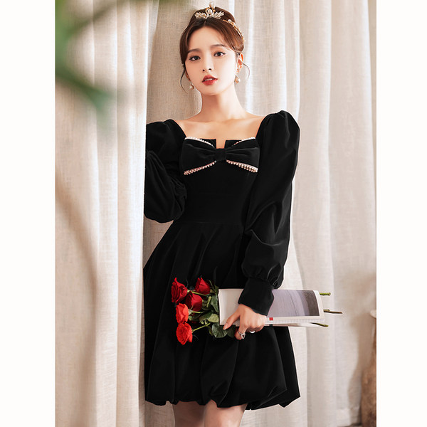 ชุดราตรี ชุดราตรีสวยหรู แบบ ทันสมัย Evening dress