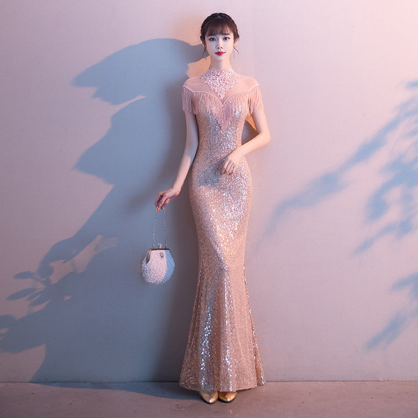 ชุดราตรี ชุดราตรีสวยหรู แบบ ทันสมัย Evening dress