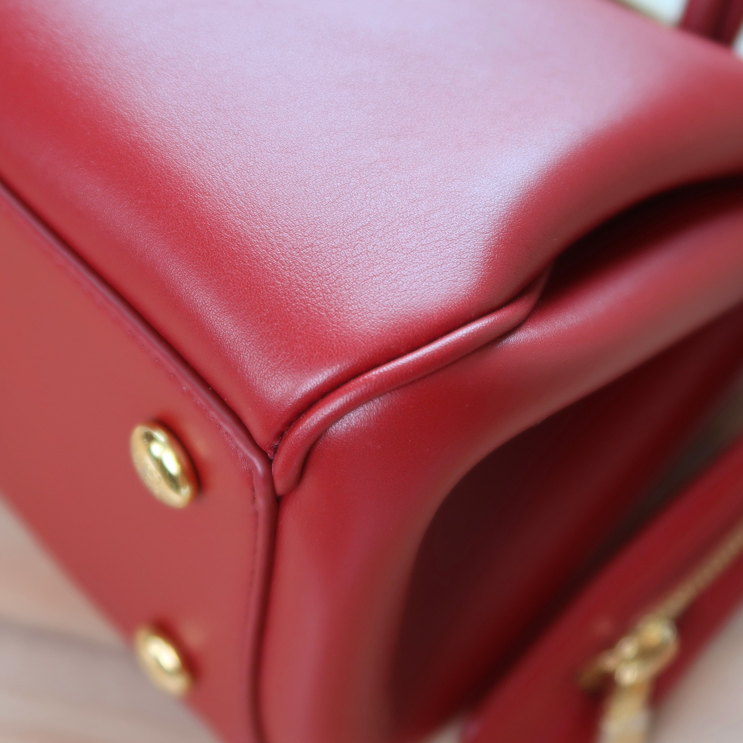 Loewe Brunt Red Calf Small Madrid Bag (ใบเสร็จไทย 1 เดือน ลด 1 แสน)