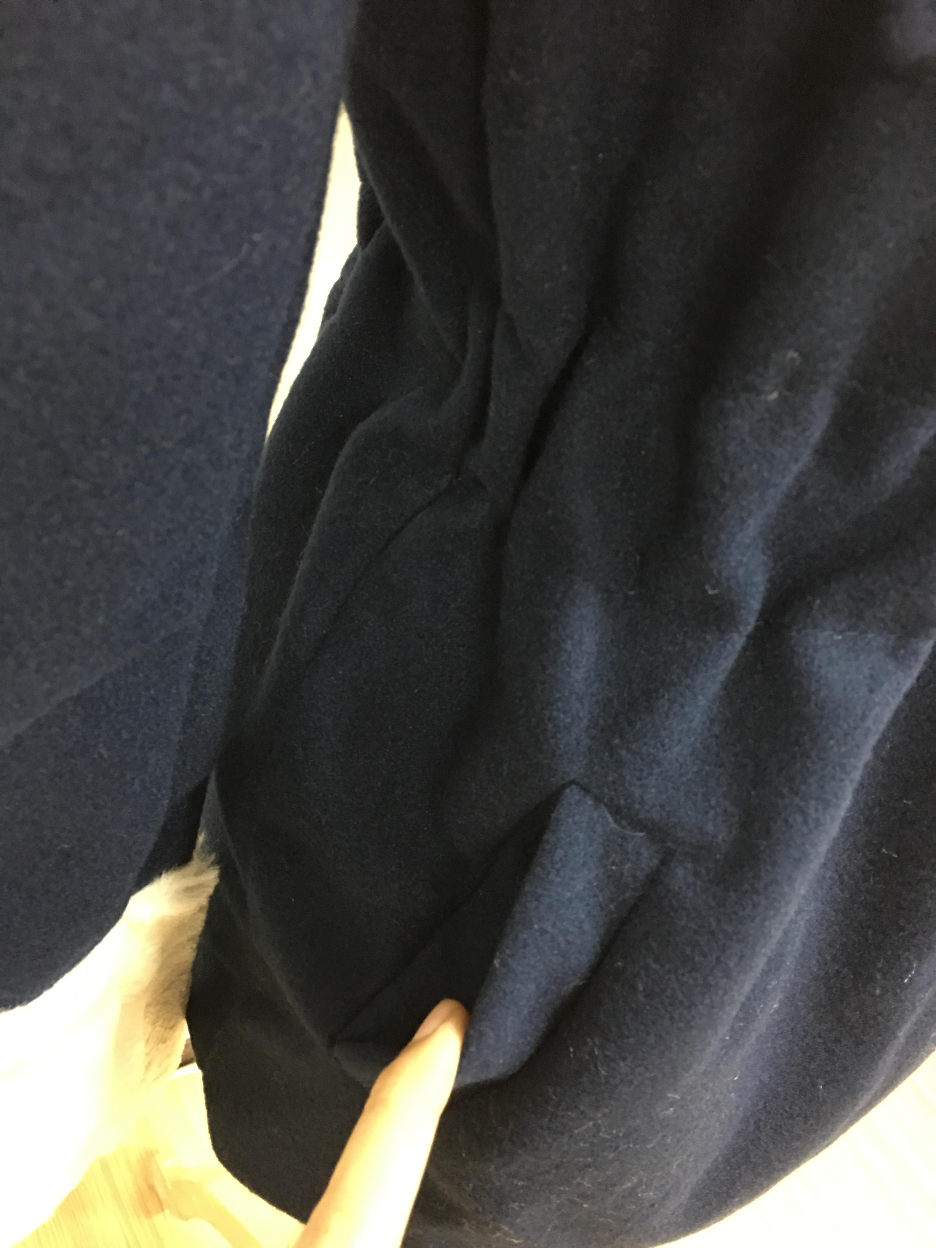 เสื้อกันหนาว กระดุมแถวเดียว ทรงน่ารัก ด้านในบุซับใน+ผ้าขนแมวนุ่นลื่น ด้านนอกเป็นผ้าสักกะหลาด น่ารักค่าา สีกรมท่า,กากี กดเลือกด้านล่างได้เลยค่า