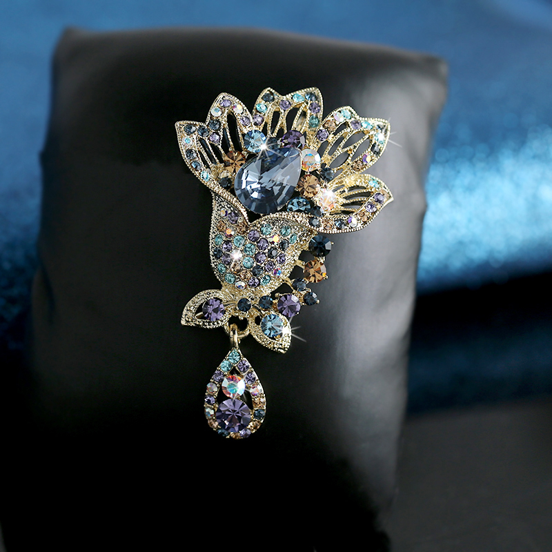 เข็มกลัด เข็มกลัดสวยๆ เข็มกลัดติดเสื้อ Brooch
