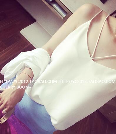 เสื้อสายเดี่ยวสุด sexy แต่งสายโชว์หลัง ผ้าชีฟอง 2 ชั้น