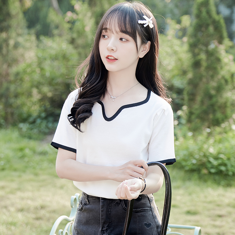 เสื้อผ้าวัยรุ่นเกาหลี เสื้อยืดวัยรุ่นผู้หญิง มีขนาด S M L XL