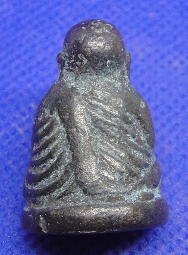 หลวงพ่อเงิน รุ่นปืนแตก