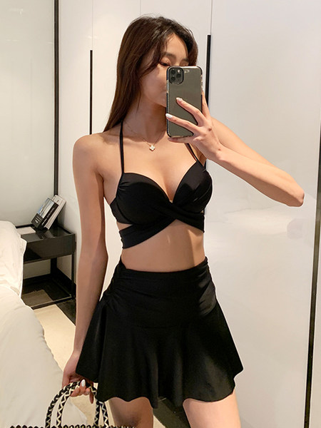 ชุดว่ายน้ำผู้หญิง ชุดว่ายน้ำน่ารัก Bikini ชุดไปทะเล
