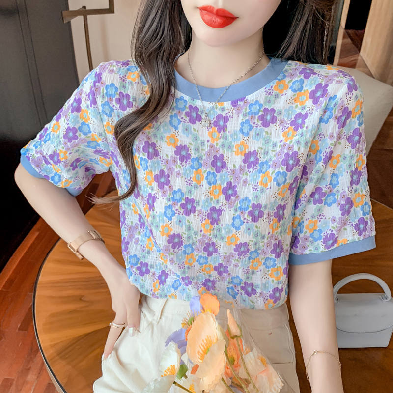เสื้อยืดวัยรุ่น ลายน่ารักจาก Yan Li ส่งฟรีทั่วประเทศไทย