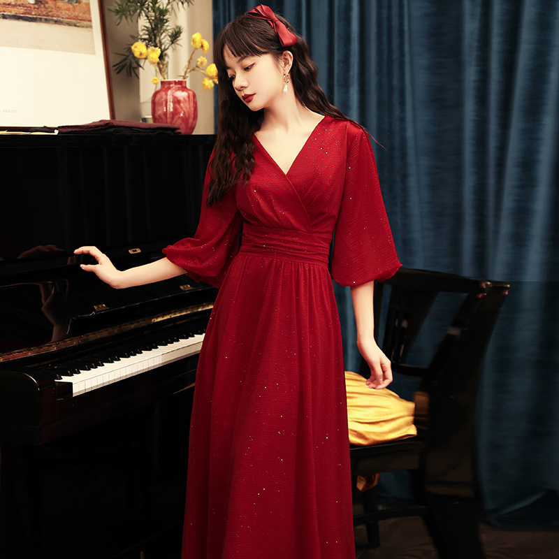 ชุดราตรี ชุดราตรีสวยหรู แบบ ทันสมัย Evening dress