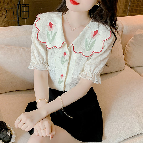 เสื้อลูกไม้ แขนสั้น
