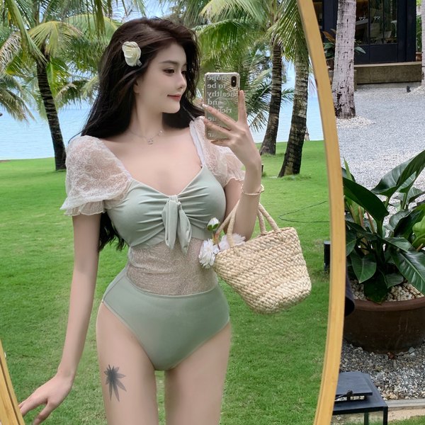 ชุดว่ายน้ำผู้หญิง ชุดว่ายน้ำน่ารัก Bikini ชุดไปทะเล