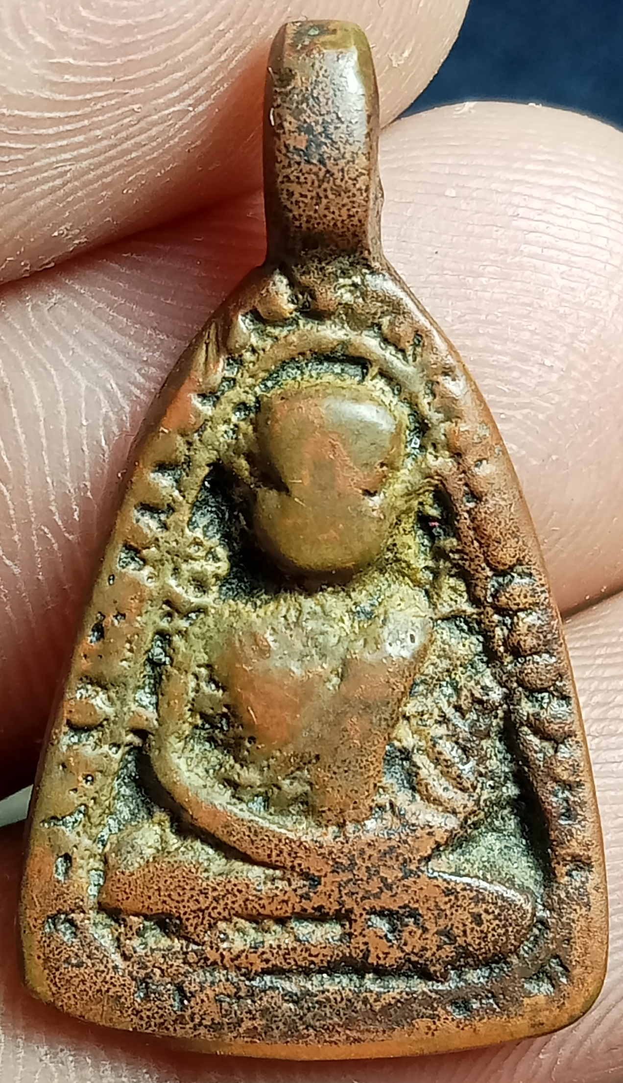 หลวงพ่อเงินวัดห้วยเขนพิมพ์จอบใหญ่