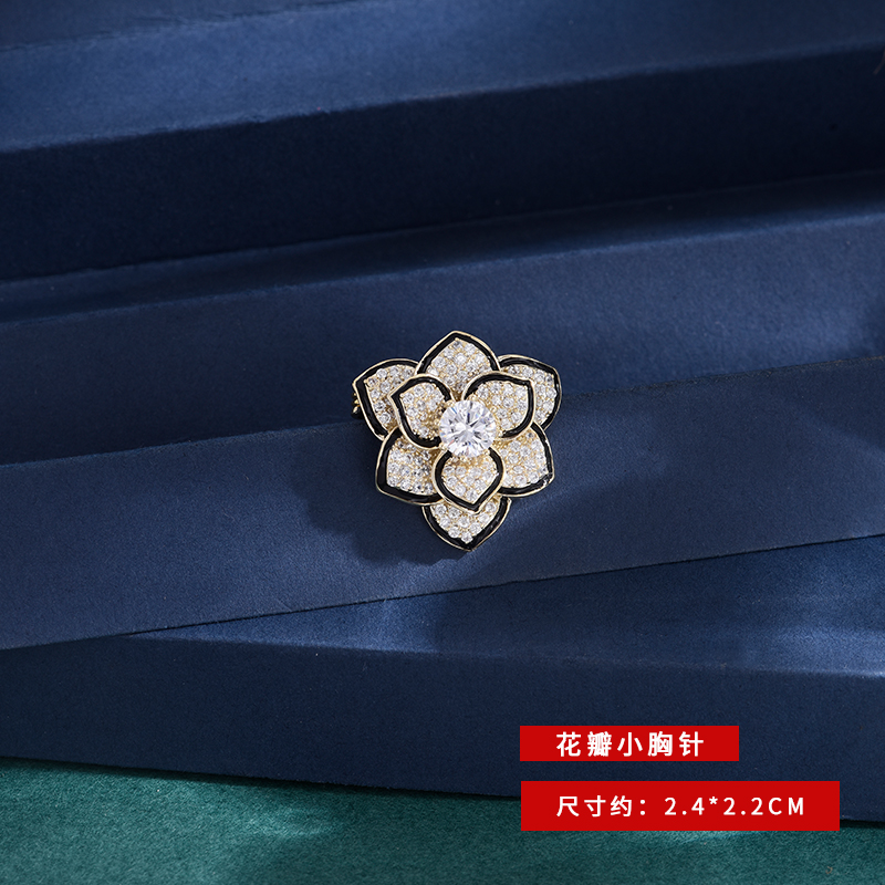เข็มกลัด เข็มกลัดสวยๆ เข็มกลัดติดเสื้อ Brooch