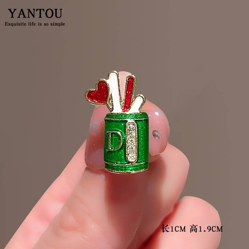 เข็มกลัด เข็มกลัดสวยๆ เข็มกลัดติดเสื้อ Brooch