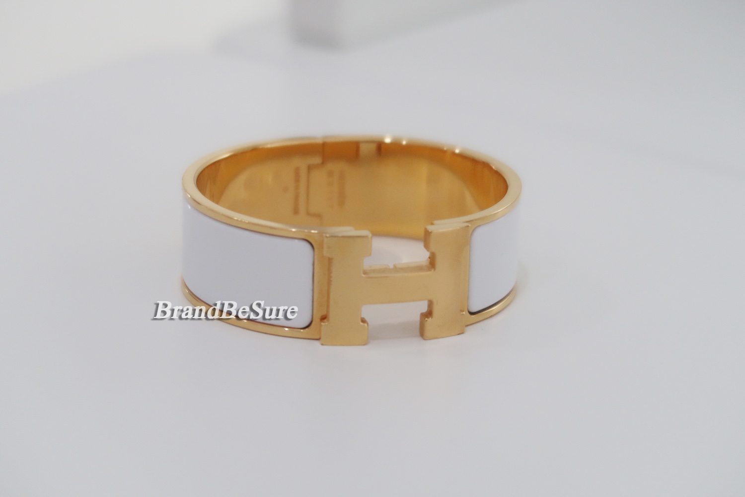 Hermes White Enamel Clic Clac H Bracelet Medium PM