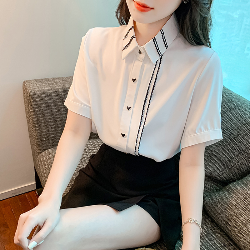 เสื้อเชิ้ตแขนยาววัยรุ่น ลายสวยๆ แบรนด์ YIL AN