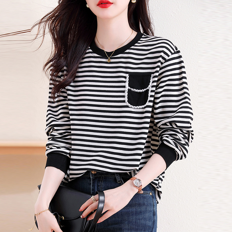 เสื้อเชิ้ตผู้หญิงแขนยาว เสื้อเชิ้ตผู้หญิงใส่ทํางาน 390 บาทต่อชิ้น ฟรีค่าจัดส่ง