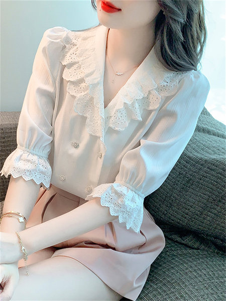 เสื้อลูกไม้ แขนสั้น