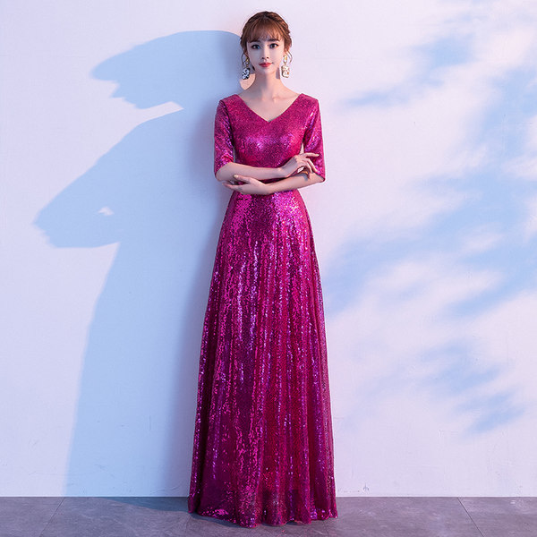 ชุดราตรี ชุดราตรีสวยหรู แบบ ทันสมัย Evening dress