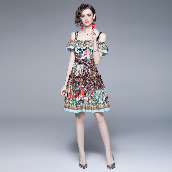 ชุดเดรสเรียบหรูดูแพง เดรสแบรนด์ DG Boutique