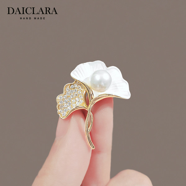 เข็มกลัด เข็มกลัดสวยๆ เข็มกลัดติดเสื้อ Brooch