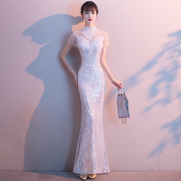 ชุดราตรี ชุดราตรีสวยหรู แบบ ทันสมัย Evening dress