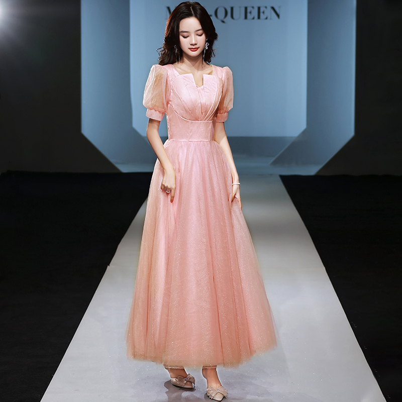 ชุดราตรี ชุดราตรีสวยหรู แบบ ทันสมัย Evening dress