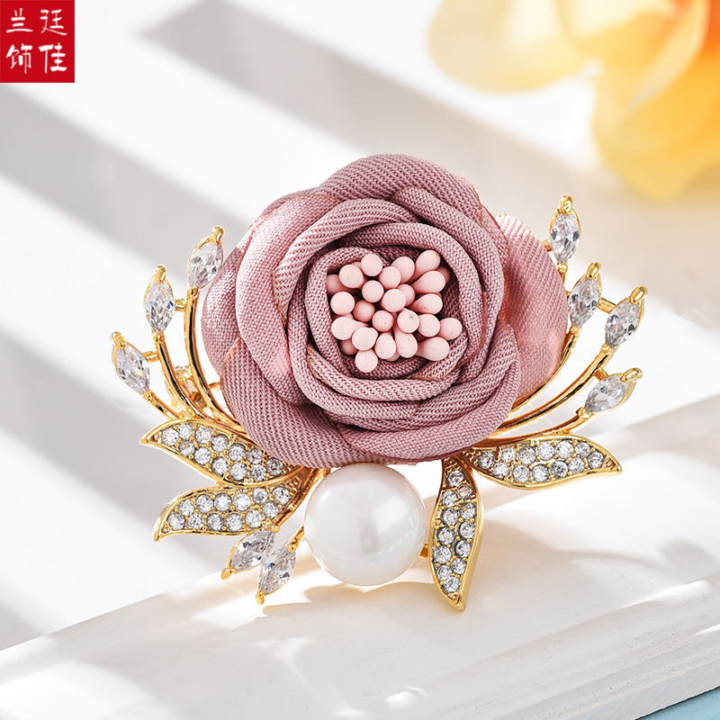 เข็มกลัด เข็มกลัดสวยๆ เข็มกลัดติดเสื้อ Brooch
