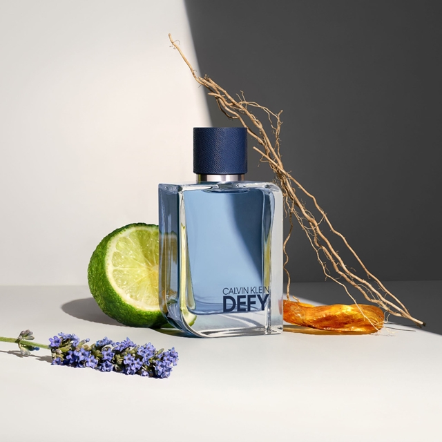 Calvin Klein DEFY (EAU DE TOILETTE) 1.2 ml.