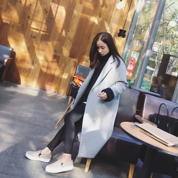 OverCoat เสื้อโค้ทกันหนาว ทรงยาวสีเทา งานดี ผ้าวูลผสมเนื้อหนา เป็นทรง บุซับในกันลม พร้อมส่ง same pic