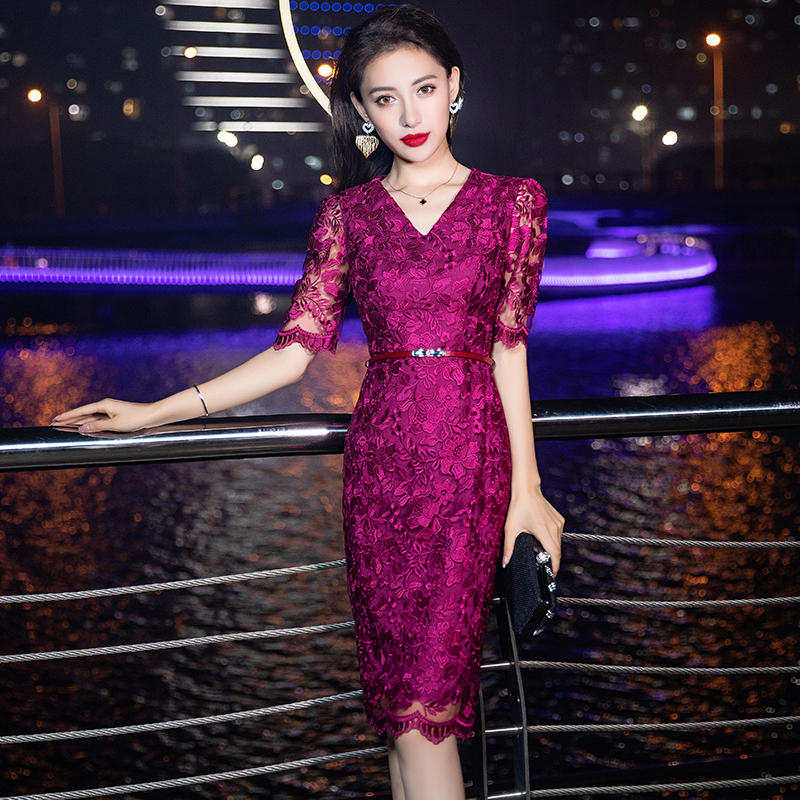 ชุดราตรี ชุดออกงาน ดีไซน์หรู แบรนด์ Angel