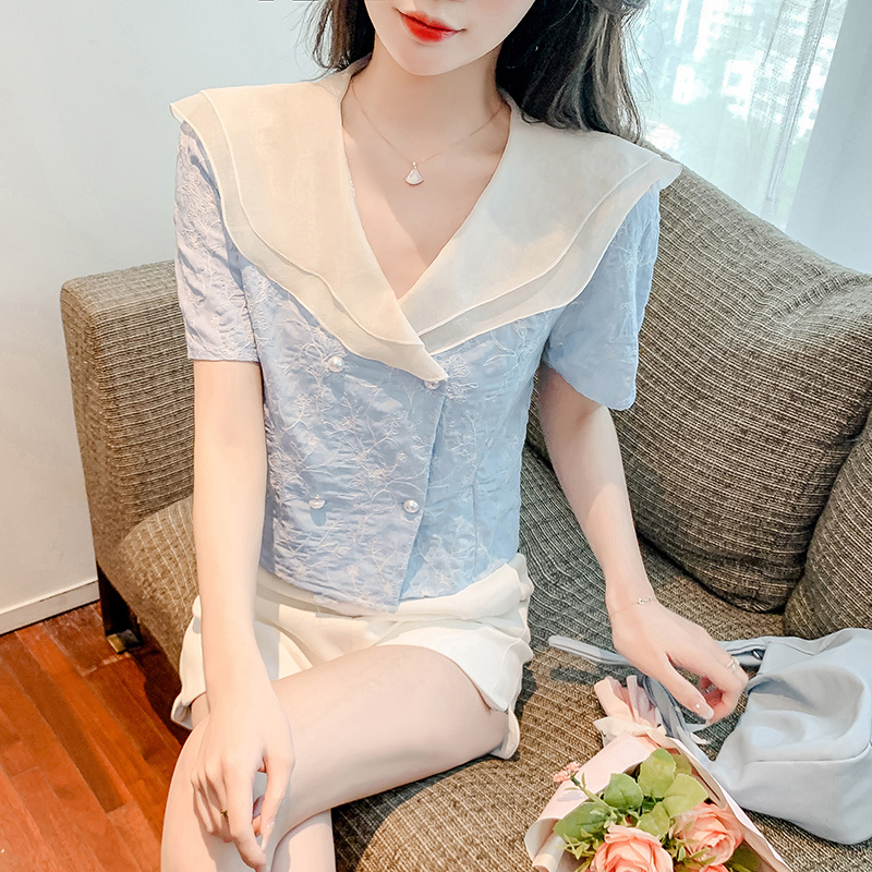เสื้อเชิ้ตแขนยาววัยรุ่น ลายสวยๆ แบรนด์ YIL AN