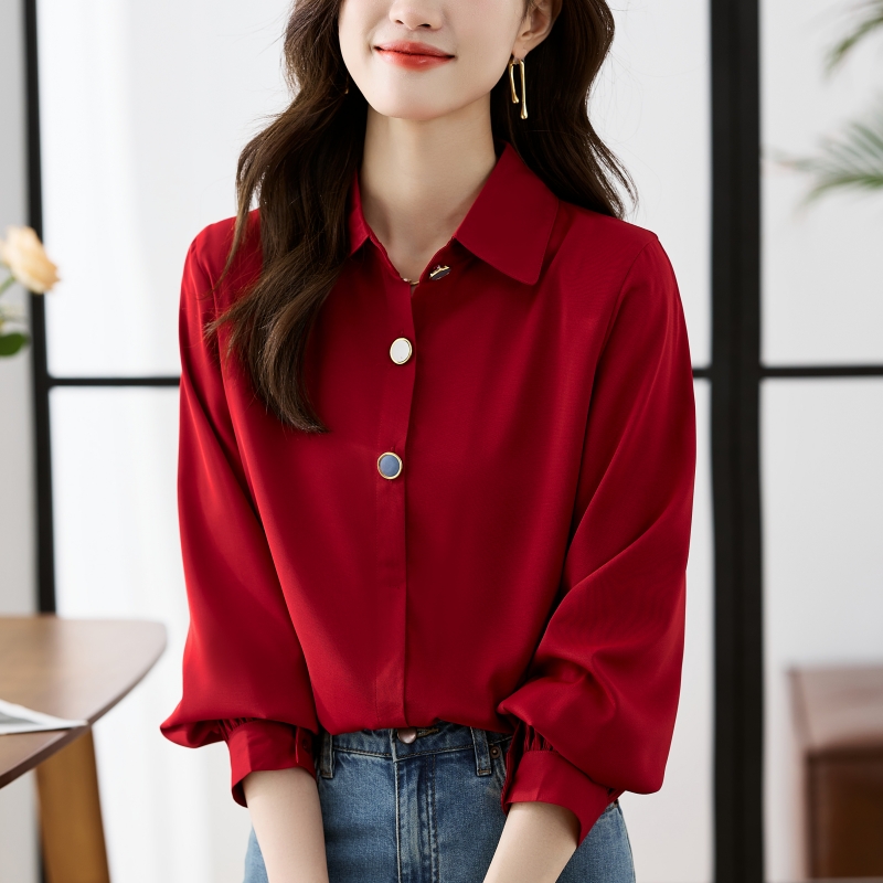 เสื้อเชิ้ตผู้หญิงแขนยาว เสื้อเชิ้ตผู้หญิงใส่ทํางาน 390 บาทต่อชิ้น ฟรีค่าจัดส่ง