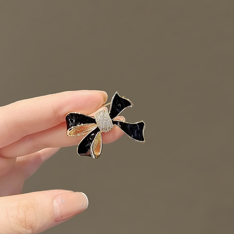 เข็มกลัด เข็มกลัดสวยๆ เข็มกลัดติดเสื้อ Brooch