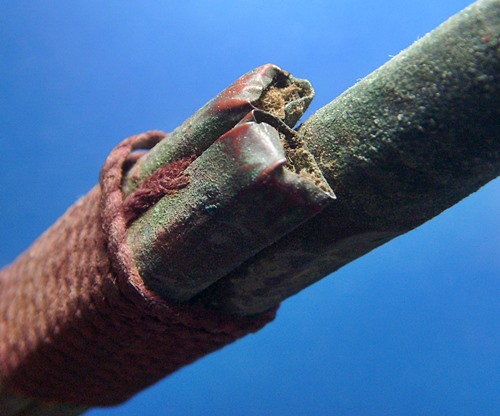 ตะกรุดอาจารย์เฮง ตะกรุดโทนพับหัวท้ายสาริกาคู่