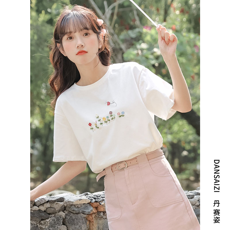 เสื้อผ้าวัยรุ่นเกาหลี เสื้อยืดวัยรุ่นผู้หญิง มีขนาด S M L XL