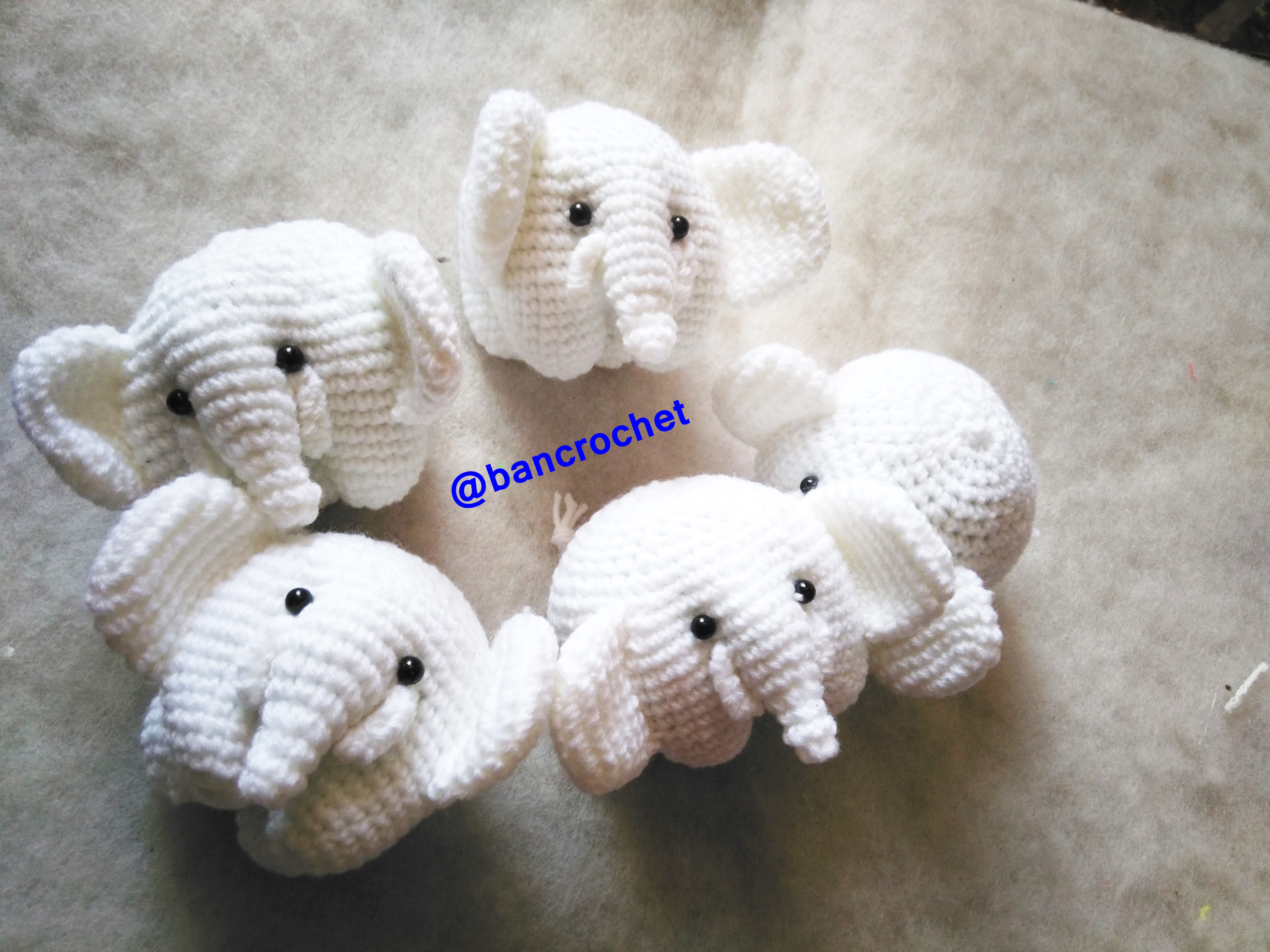 Bancrochet ช้างถักโครเชต์ Crochet elephant doll สีขาว 4 นิ้ว