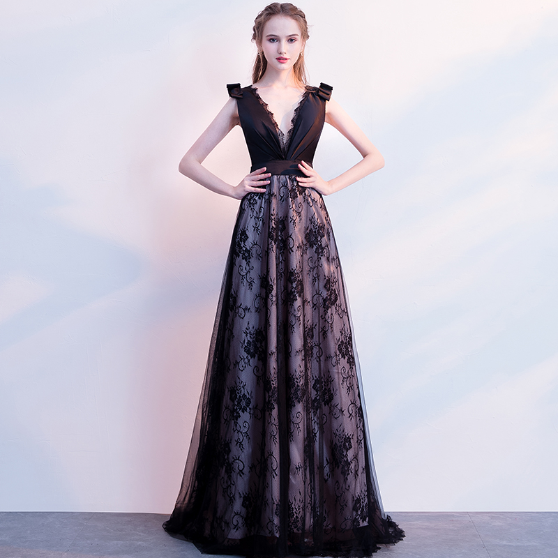 ชุดราตรี ชุดราตรีสวยหรู แบบ ทันสมัย Evening dress