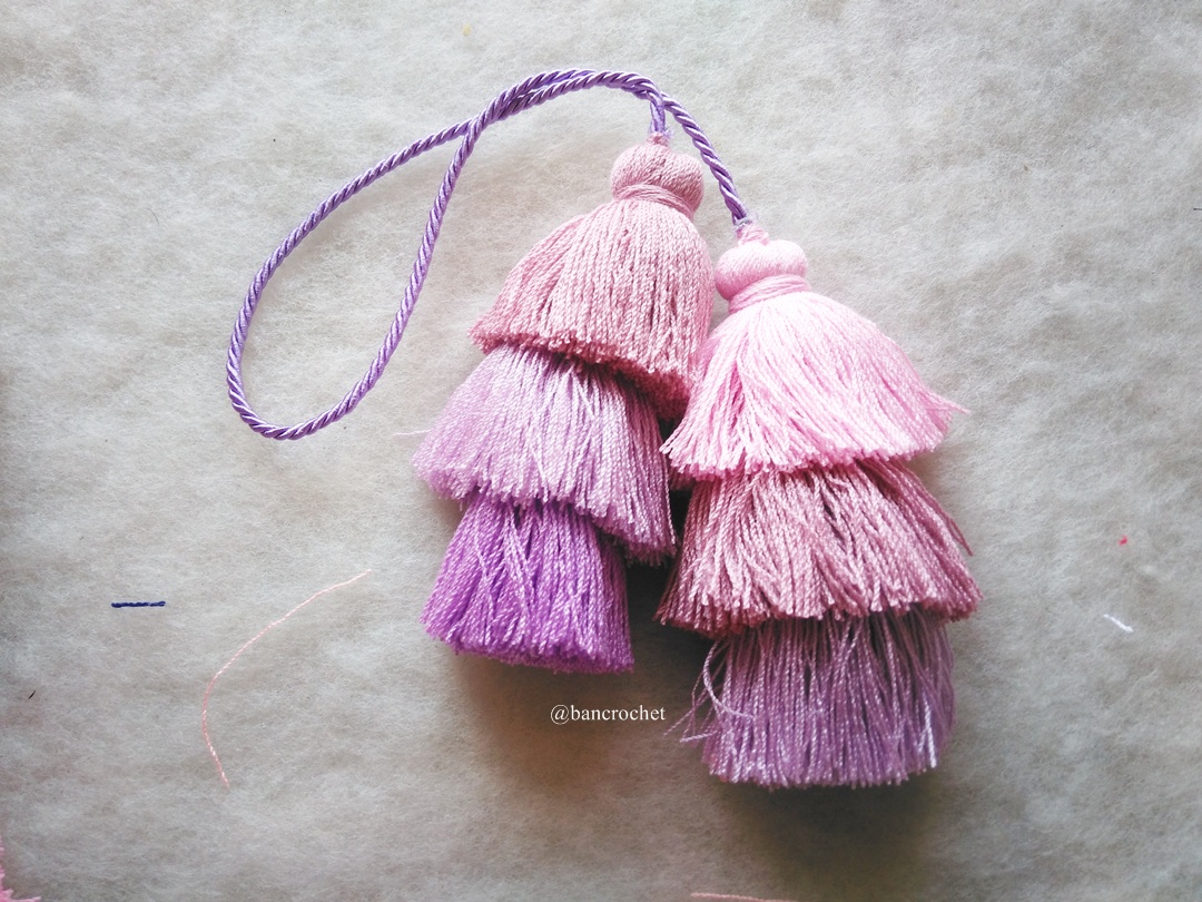 พวงกญแจพู่แขวนกระเป๋า Tassel keychains หลากสี 5.5-6 นิ้ว