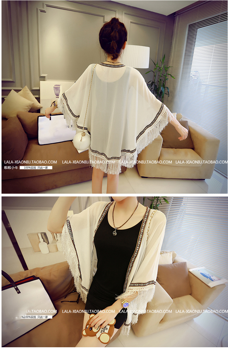 หน้าร้อนนี้ห้ามพลาด เสื้อคลุมแฟชั่น ผ้าชีฟอง สีขาว/สีดำ แต่งลายปักและริ้วที่ชายเสื้อ ใส่คลุมเก๋ๆ ใส่สบาย พร้อมส่งจ้า