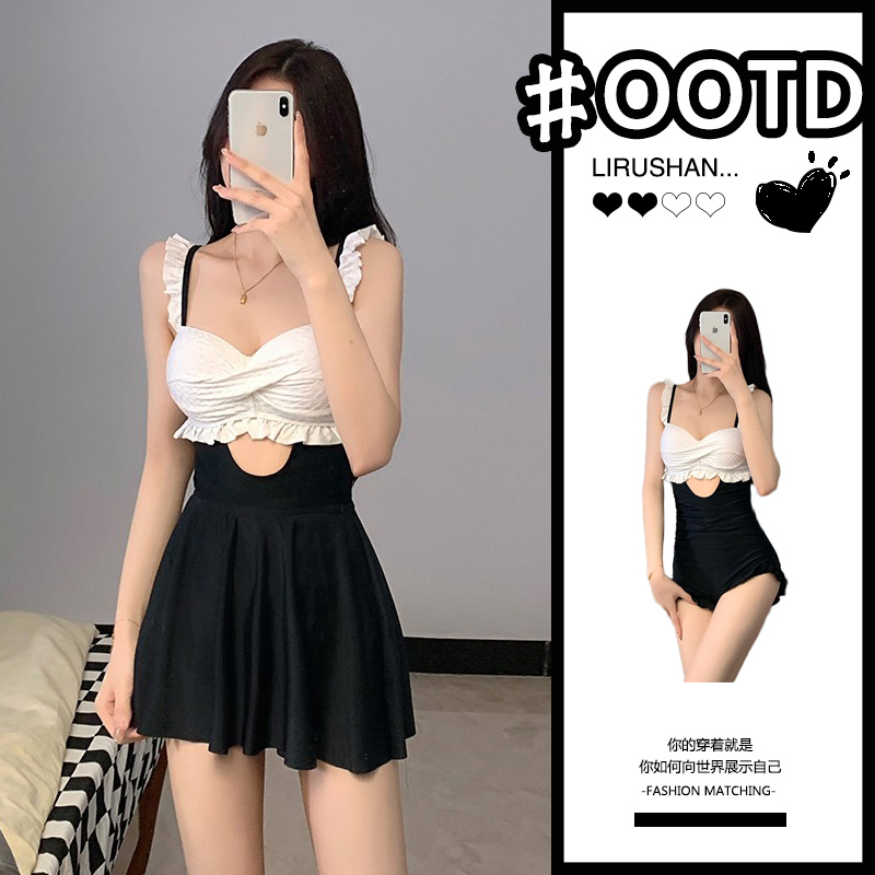 ชุดว่ายน้ำผู้หญิง ชุดว่ายน้ำน่ารัก Bikini ชุดไปทะเล