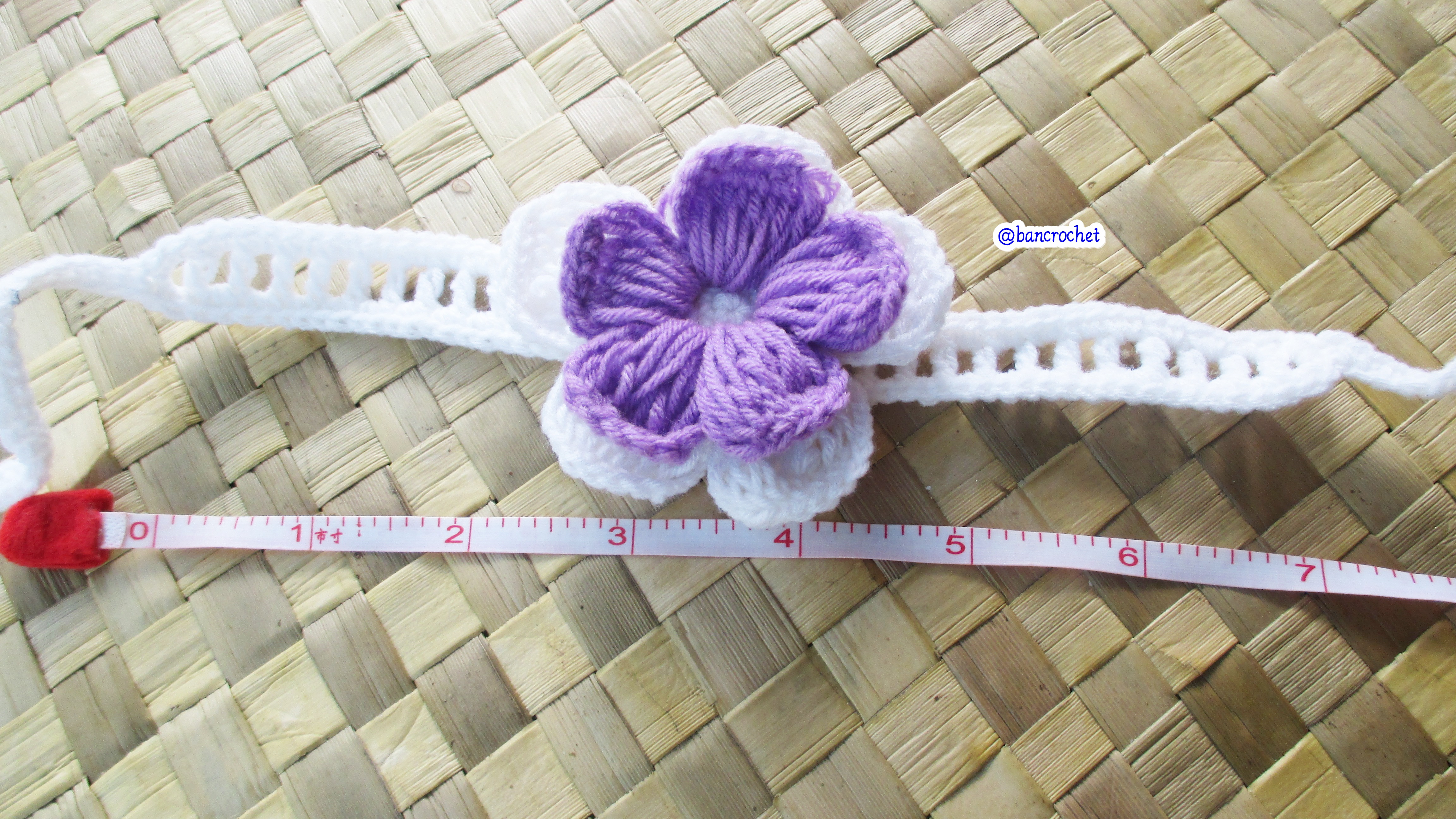Bancrochet ที่คาดผมถักโครเชต์ ดอกไม้ถักคาดผม Crochet Flower Headband ขาวม่วง 7x6 Inch