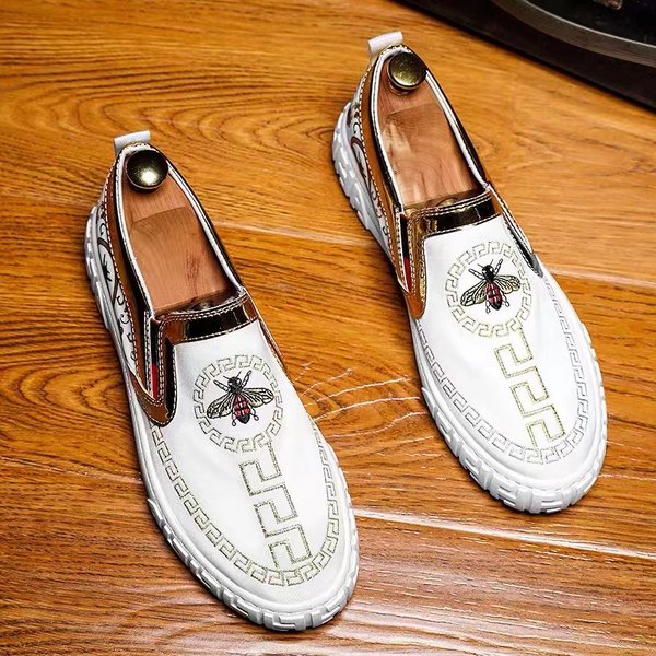 รองเท้าหนังผู้ชาย มีไซส์39-44 รองเท้าโลฟเฟอร์ชาย Slip-On Shoes