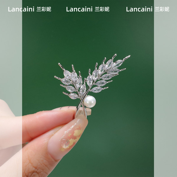 เข็มกลัด เข็มกลัดสวยๆ เข็มกลัดติดเสื้อ Brooch