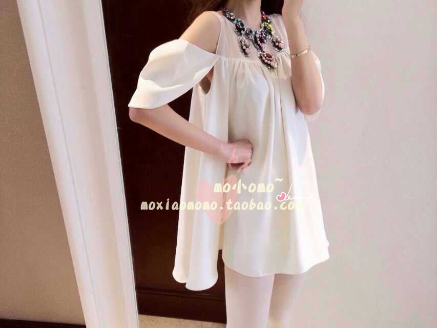 พร้อมส่ง - เสื้อแฟชั่น ชีฟองเก๋ๆ สีดำ โชว์ไหล่น่ารัก ดำ