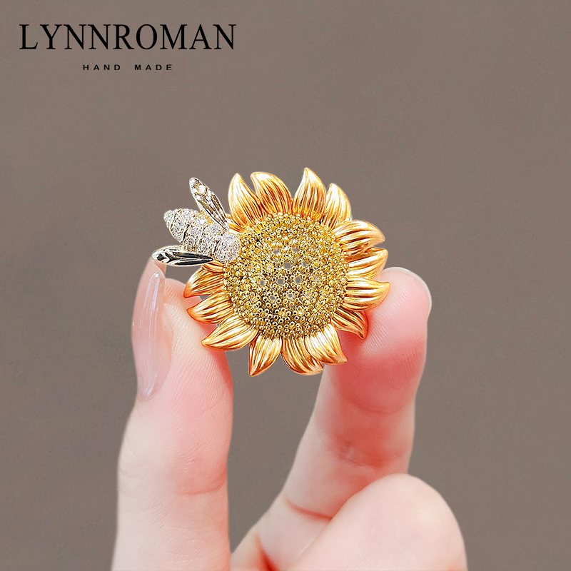 เข็มกลัด เข็มกลัดสวยๆ เข็มกลัดติดเสื้อ Brooch