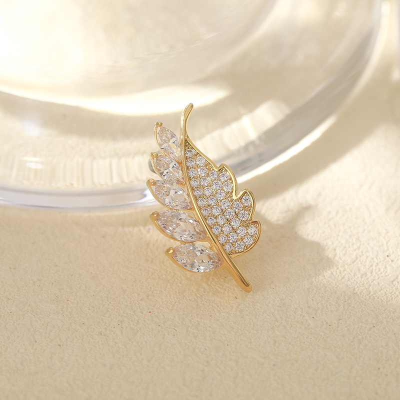เข็มกลัด เข็มกลัดสวยๆ เข็มกลัดติดเสื้อ Brooch