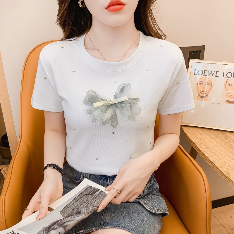 เสื้อผ้าวัยรุ่นเกาหลี เสื้อยืดวัยรุ่นผู้หญิง มีขนาด S M L XL