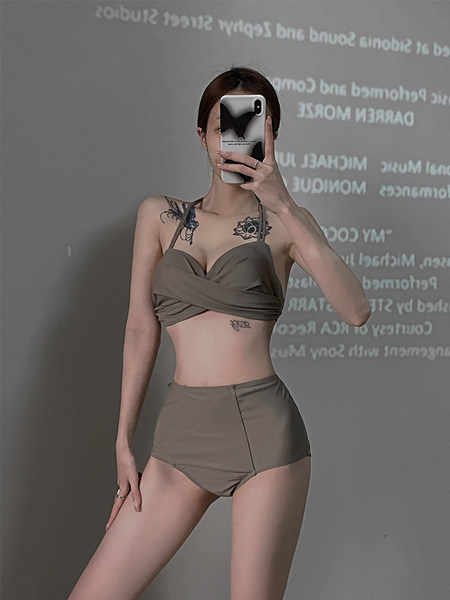 ชุดว่ายน้ำผู้หญิง ชุดว่ายน้ำน่ารัก Bikini ชุดไปทะเล