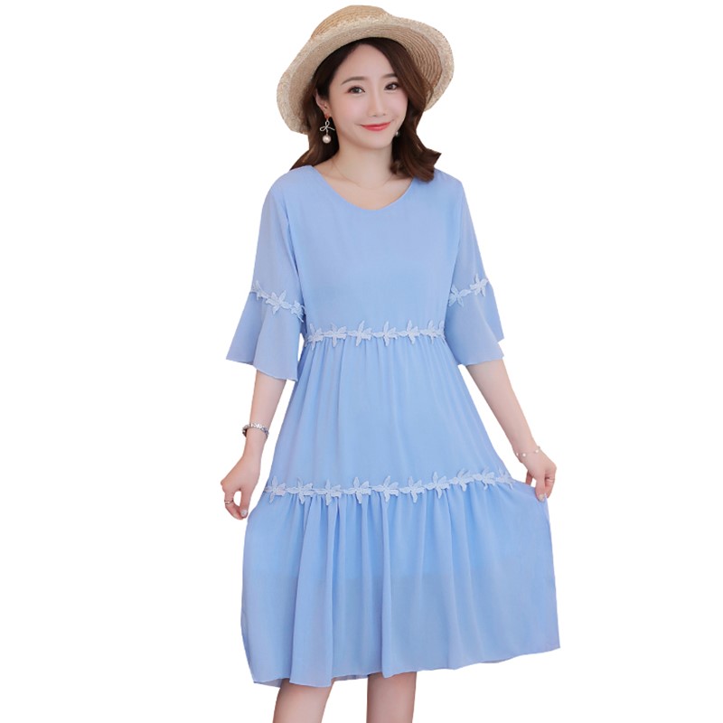 Dress4409 เดรสทรงสวยสีพื้นฟ้าแต่งลูกไม้ แขนสามส่วนระบาย มีซับในอย่างดีทั้งชุด ผ้าชีฟองเกรดพรีเมียมเนื้อดีมีน้ำหนักทิ้งตัวใส่แล้วดูเพรียว งานดีดูสวยแพง ใส่ออกงานได้