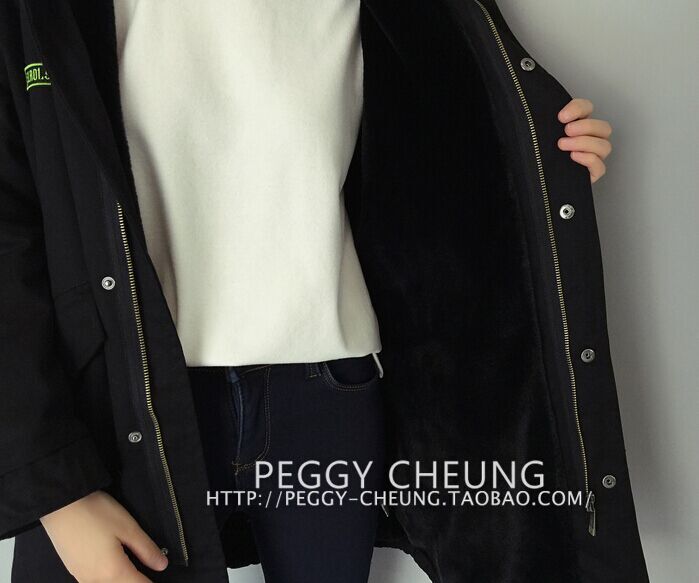 เสื้อคลุมกันหนาวฮู้ดดี้ ทรงโคล่ง สีดำ เท่ๆ ผ้าไม่หนามาก กันหนาวกันลม ซับในขนแมวนุ่มๆ พร้อมส่งจ้า ดำ